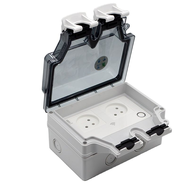 16A Ổ Cắm Thông Minh IP66 Chốn - đánh giá và giá Outdoor Power Hub